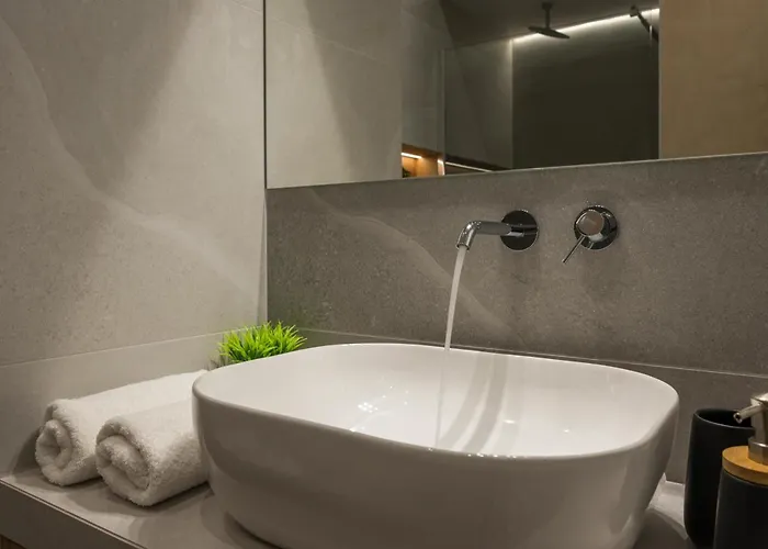 Amara Local Experience *