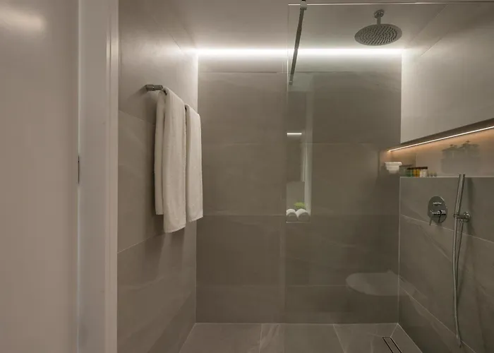 Amara Local Experience