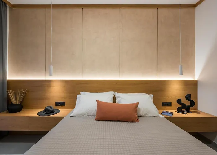 Amara Local Experience *